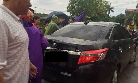 Hưng Yên: Bắt giữ đối tượng đi ô tô xông vào nhà nghi bắt cóc trẻ em